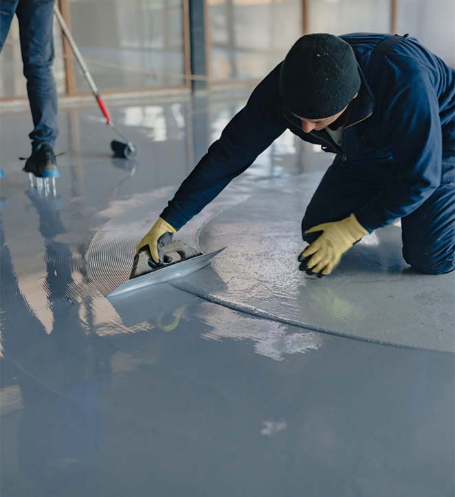 Palm Beach Coatings contractor doing a garage floor epoxy in Palm Beach Garden, FL