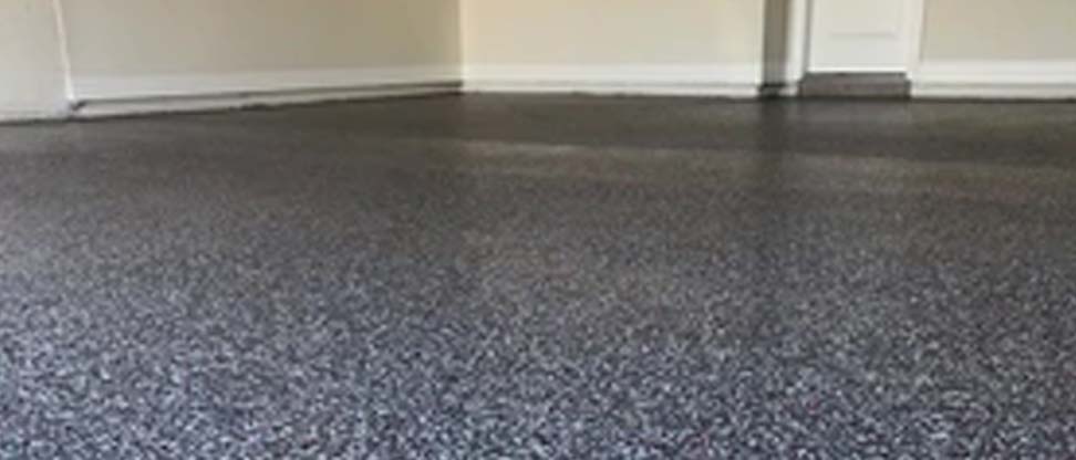 Epoxy floor with gray epoxy flakes